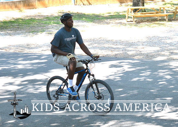 Mountain Biking (2)