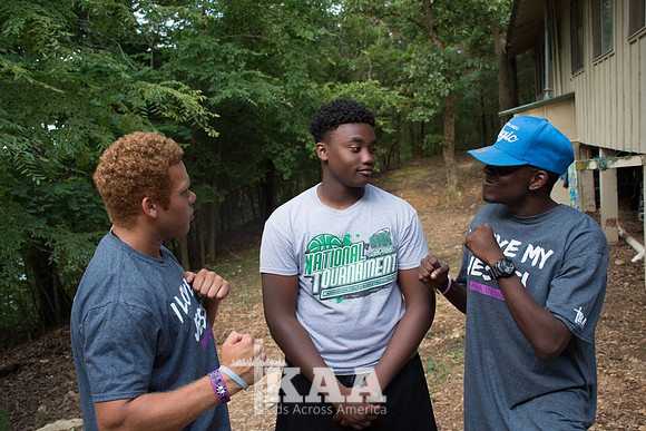 B11CAMPER COUNSELORs4z2-11