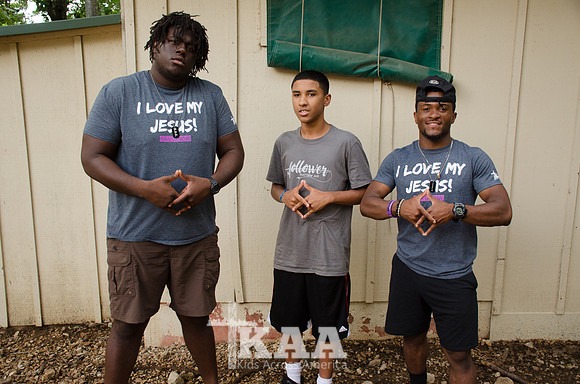 B8CAMPER COUNSELORs4z2-6