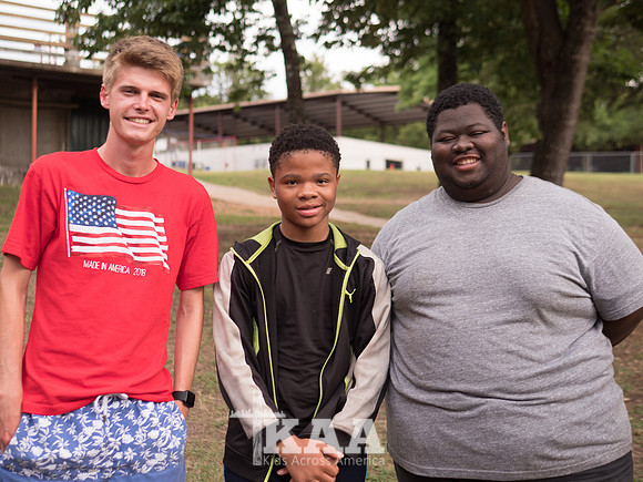 B3CAMPER COUNSELORs4z2-9