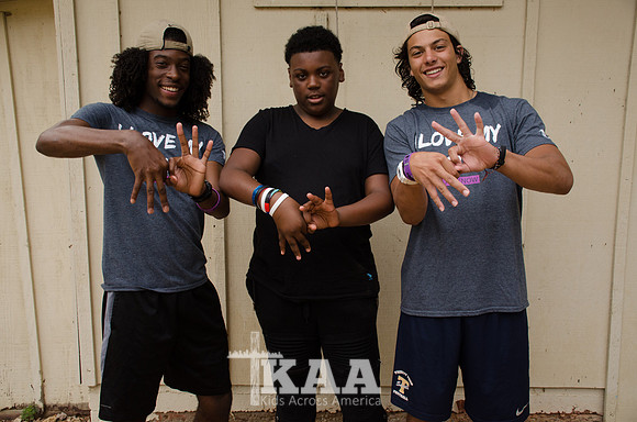 B6CAMPER COUNSELORs4z2-2