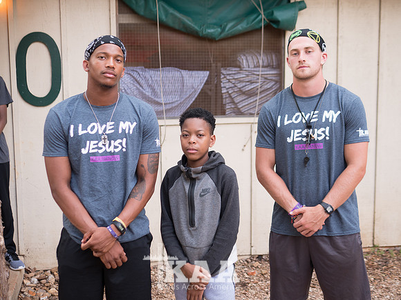 B10CAMPER COUNSELORs4z2-6
