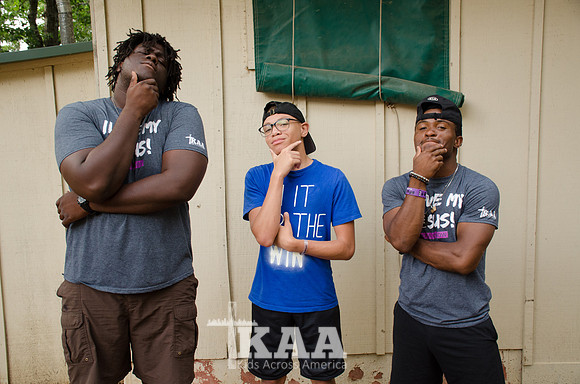 B8CAMPER COUNSELORs4z2-3