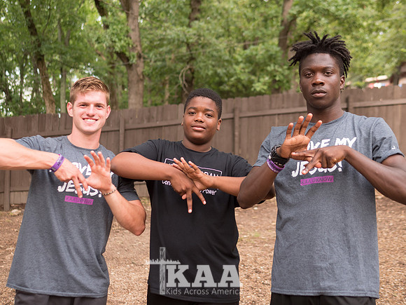 B7CAMPER COUNSELORs4z2-10