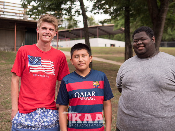 B3CAMPER COUNSELORs4z2-7