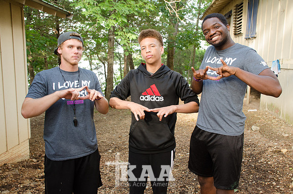 B12CAMPER COUNSELORs4z2-5
