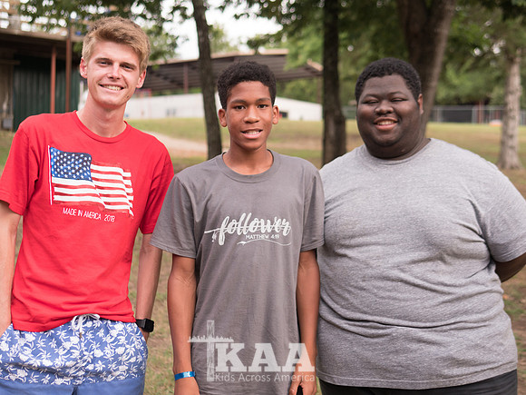 B3CAMPER COUNSELORs4z2-5