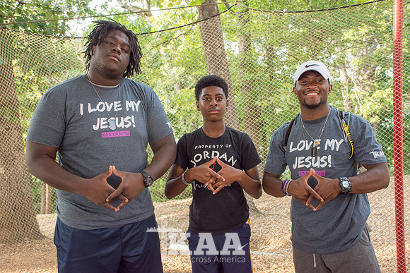 B8CAMPER COUNSELORs4z2-11