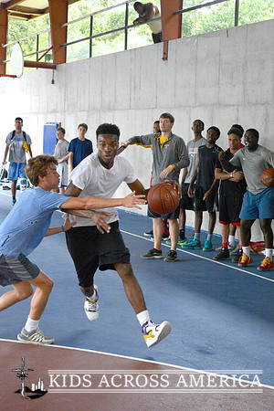 bASKETBALL (1)