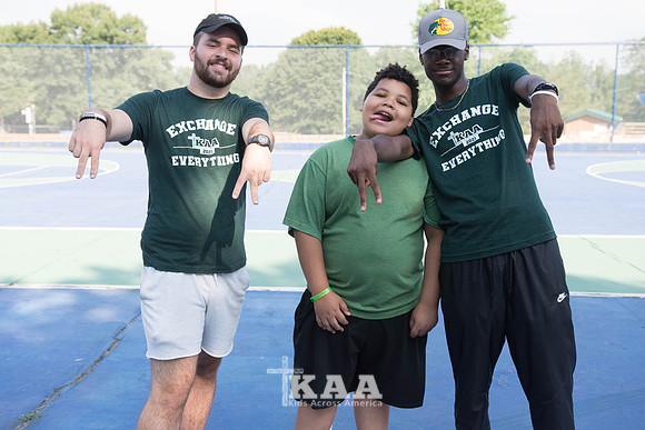 B1_Camper Counselor_Z2S6_-4