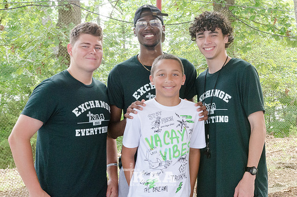 B3_Camper Counselor_Z2_S1-4