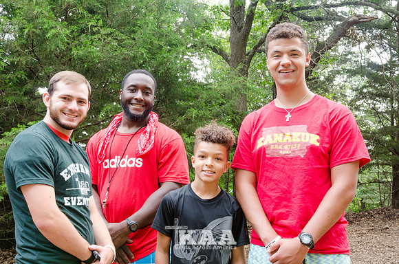 B2_Camper Counselor_Z2_S1-6