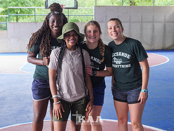 G9_Camper - Counselor_Z3_S1