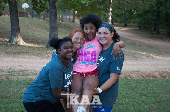 G10CAMPER COUNSELORs2z2-4